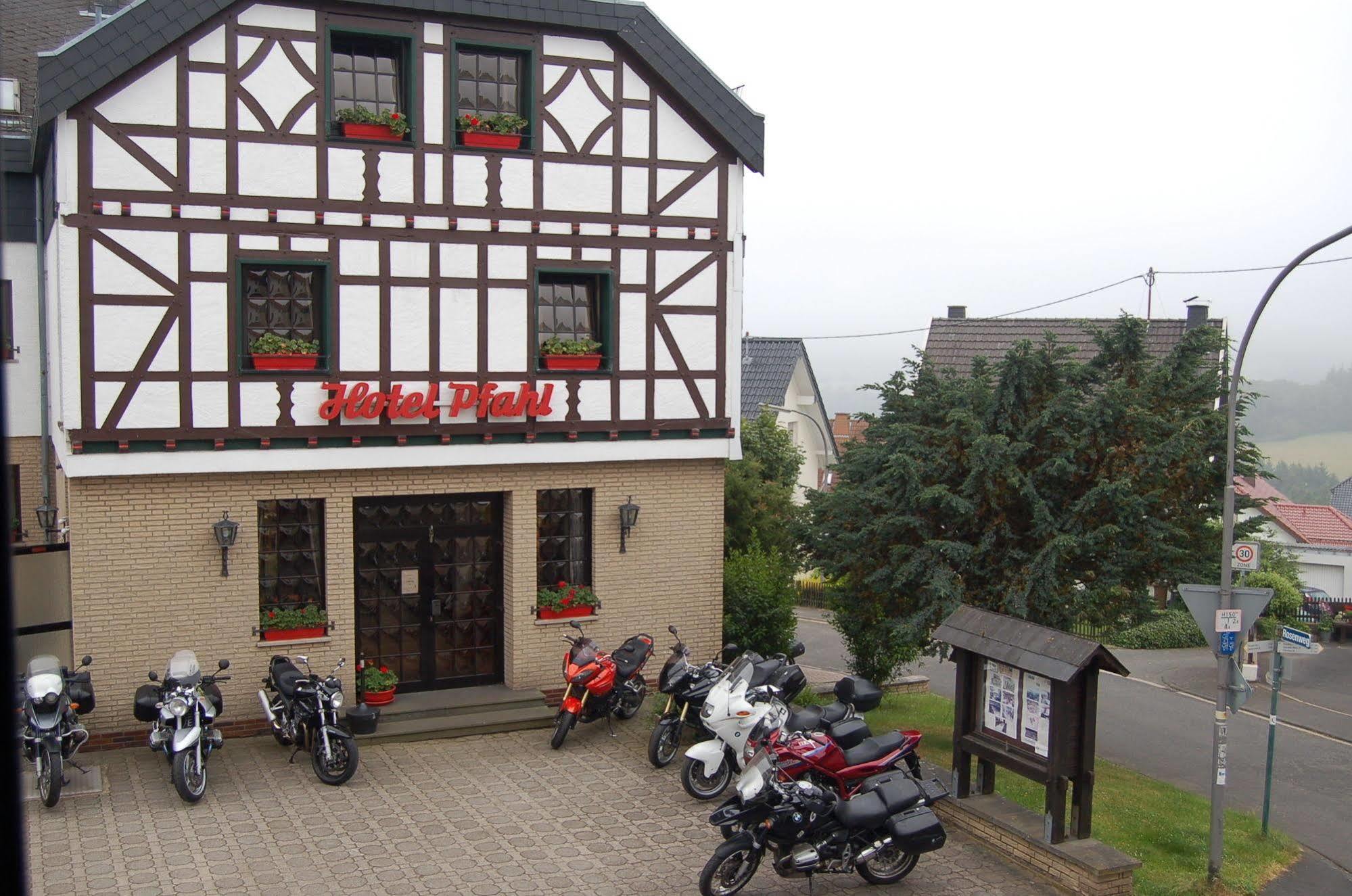 Landgasthaus Pfahl Wershofen Exterior photo