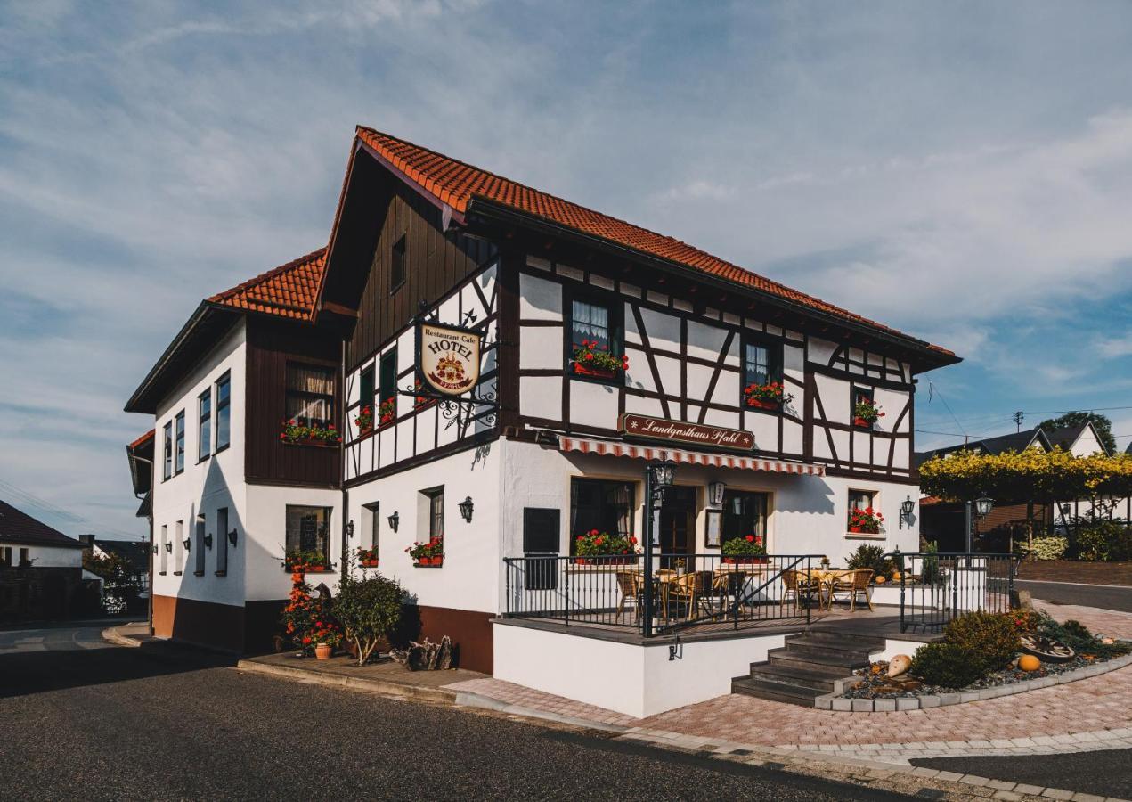 Landgasthaus Pfahl Wershofen Exterior photo
